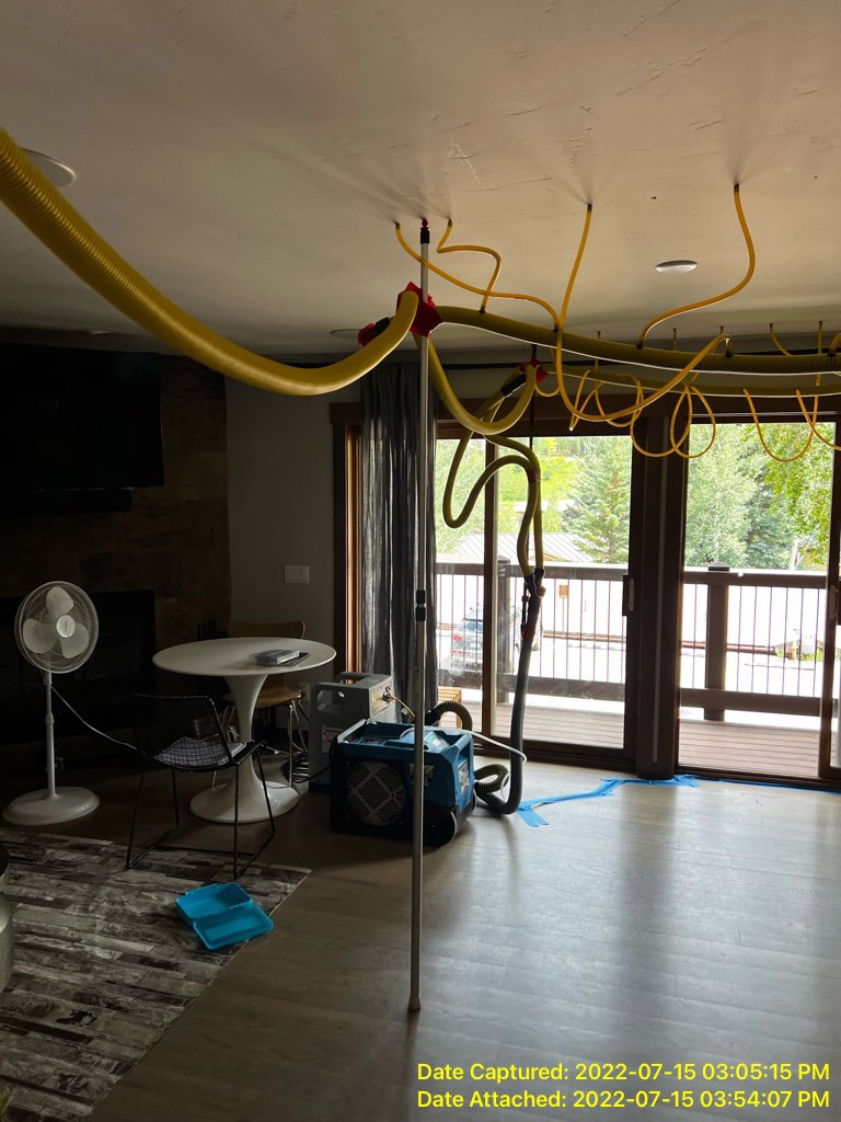 Water-Damage-Cleanup-Aspen-5 Water Damage Aspen - Restoration, Repair and Cleanup Services